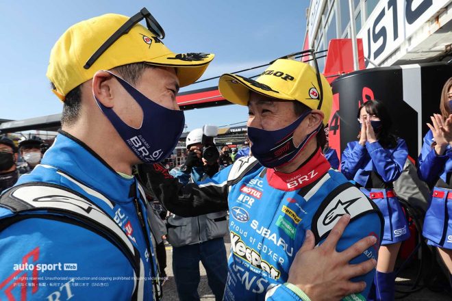 2022スーパーGT第1戦岡山　GT300クラスのポールポジションを獲得したSUBARU BRZ R&D SPORT（井口卓人／山内英輝）