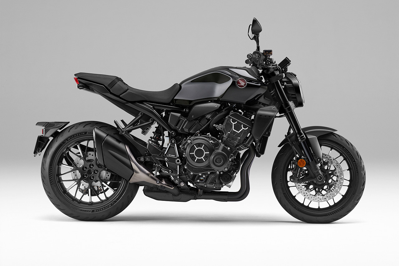 2021 BLACK EDITION~ ピボットブラケット 取付」 | ウェビック