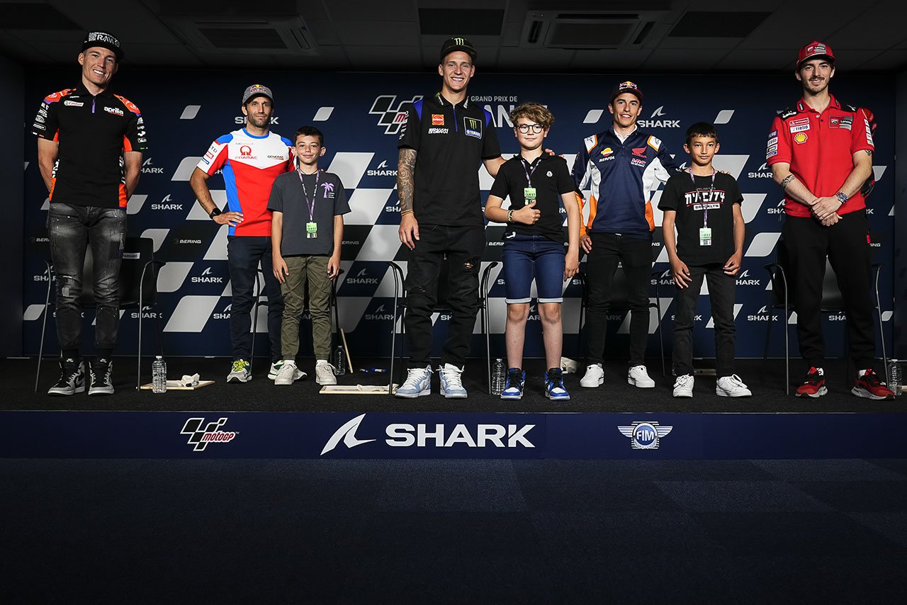 2022MotoGP第7戦フランスGPのプレスカンファレンスに出席したライダー
