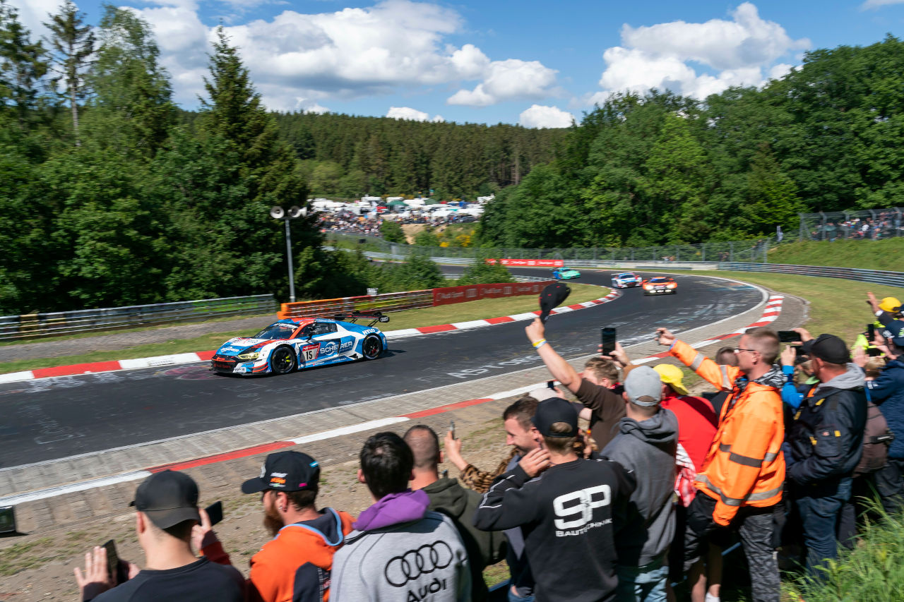 優勝した15号車アウディR8 LMSエボII（アウディスポーツ・チーム・フェニックス）　2022ニュルブルクリンク24時間レース