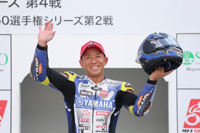 中須賀克行（YAMAHA FACTORY RACING TEAM）／2022全日本ロード第4戦SUGO JSB1000