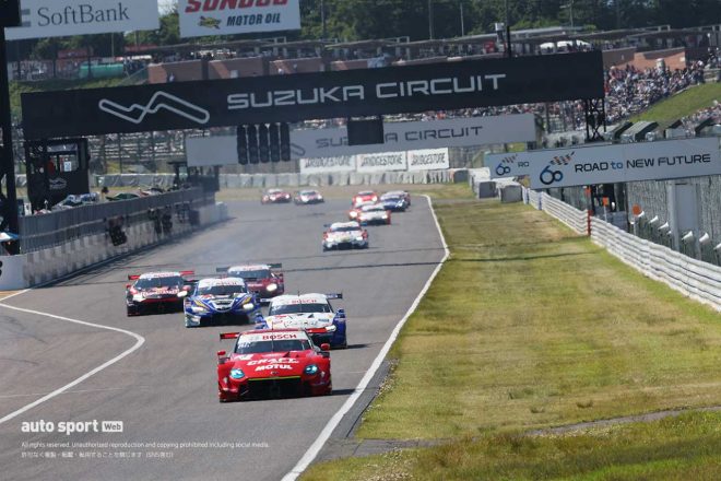 2022スーパーGT第3戦鈴鹿　2周目をラップリーダーで迎えたCRAFTSPORTS MOTUL Z（千代勝正／高星明誠）