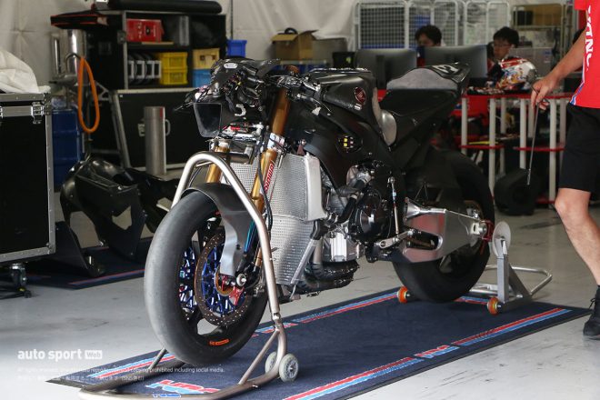Team HRC／タイヤメーカーテスト・8耐特別スポーツ走行