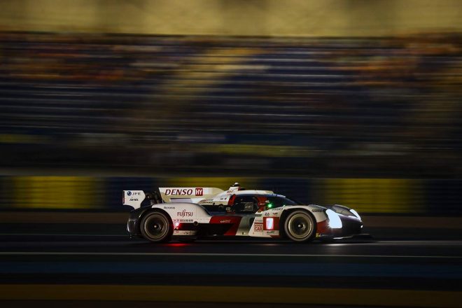 12時間経過時点で総合2番手をゆく7号車GR010ハイブリッド