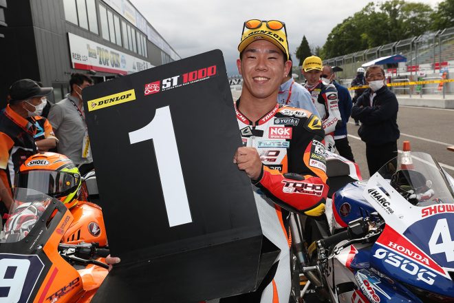 ST1000クラス初優勝！
