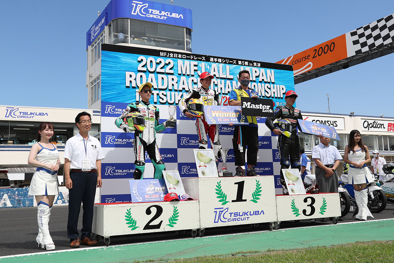 2022全日本ロード第5戦筑波 J-GP3 表彰式