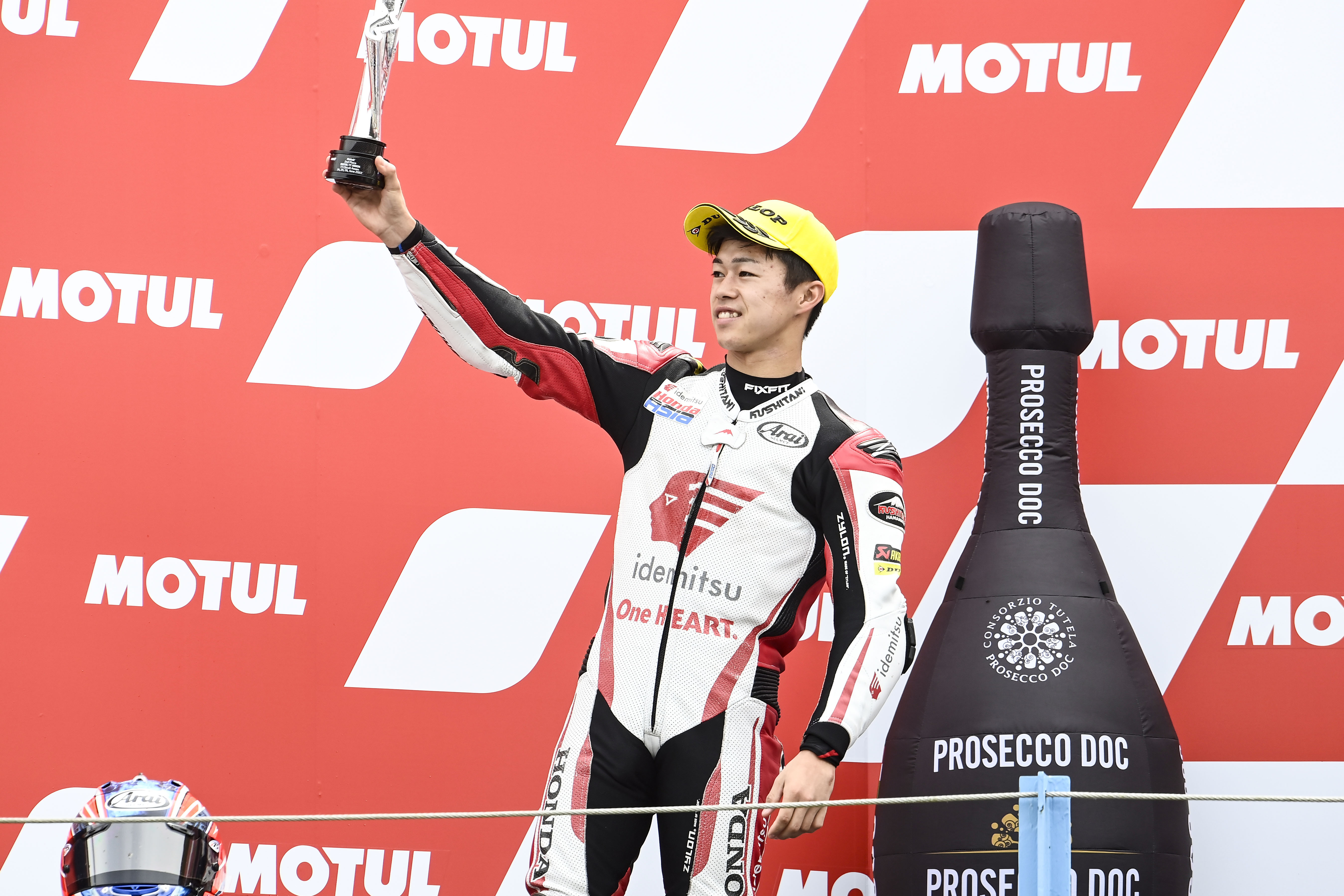 MotoGP | 驚異の逆転劇で2位獲得しランキング3位の小椋藍「サマーブレイク前に表彰台に上がれて嬉しい」／MotoGP第11戦オランダGP決勝