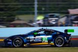 ハート・オブ・レーシングチームの27号車アストンマーティン・バンテージGT3