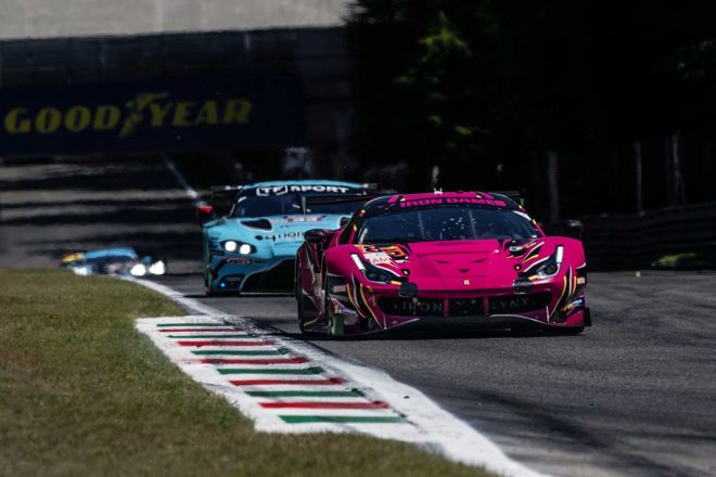 LMGTEアマクラス2位に入ったアイアン・デイムスの85号車フェラーリ