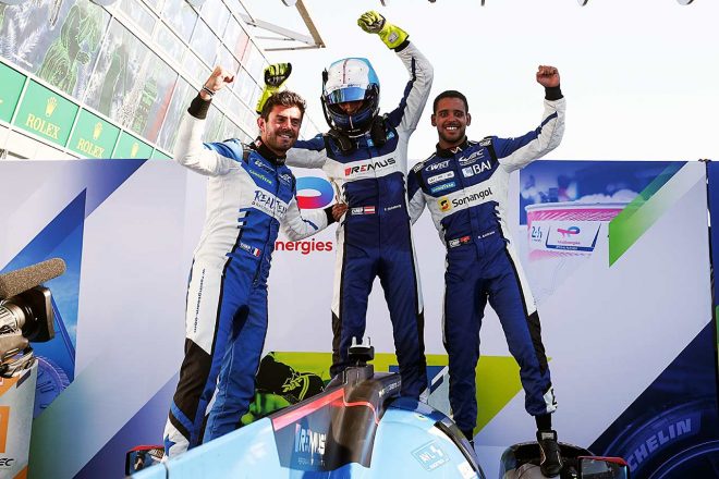 LMP2クラスを制したリアルチーム・バイ・WRT41号車