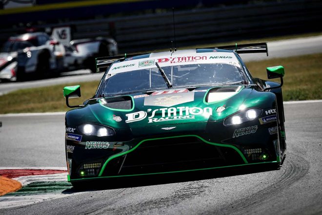 Dステーション・レーシングの777号車アストンマーティン・バンテージAMR