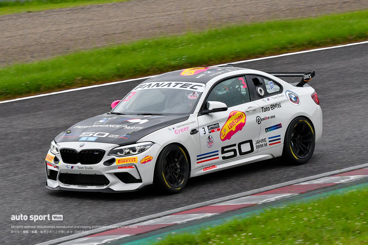 3　JapanCup チーム・スタディ BMW M2 CSレーシング 木下隆之／砂子塾長