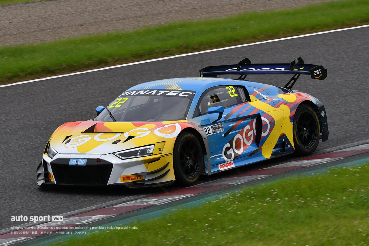 22　 アウディスポーツ・アジア・チームXワークス アウディR8 LMSエボII M.リー／S.ステュービック