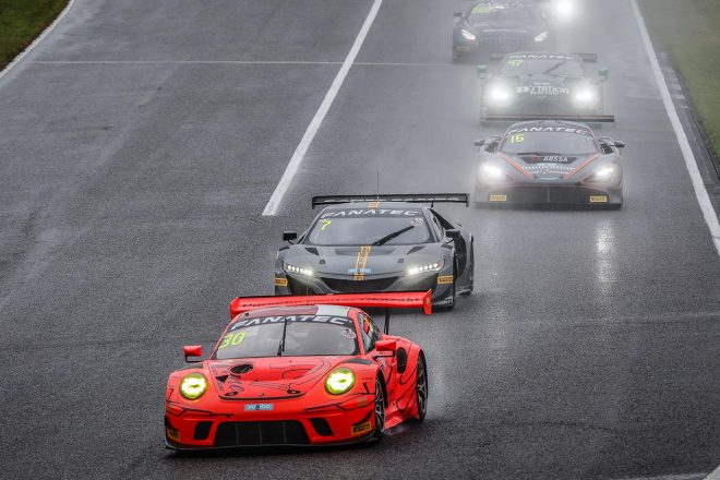 GTワールドチャレンジ・アジア第3戦鈴鹿　ポルシェセンター岡崎のポルシェ911 GT3 R