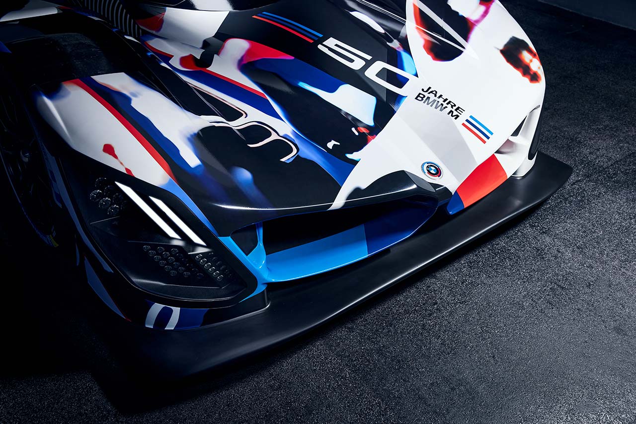 2022年6月6日に発表されたBMW MハイブリッドV8