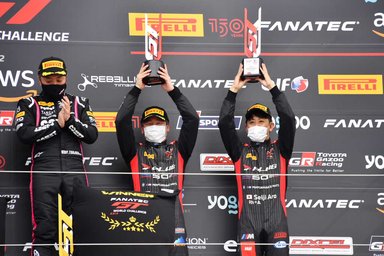 レース2（第4戦）で総合3位を獲得したプラス・ウィズ・BMWチーム・スタディの5号車BMW M4 GT3（山口智英／荒聖治）