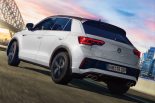 『T-Roc R』は前後デザインに加え、19インチアルミホイール、ブルーにペイントされた大型ブレーキキャリパーなど、専用アイテムを多数装備
