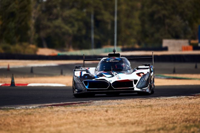 バラーノでシェイクダウンされたBMW MハイブリッドV8