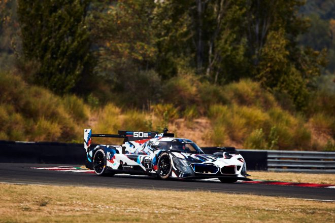 バラーノでシェイクダウンされたBMW MハイブリッドV8