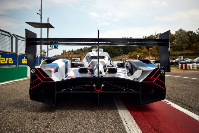 BMW Mハイブリッドのリヤエンド