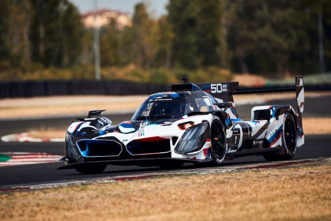 バラーノでシェイクダウンされたBMW MハイブリッドV8