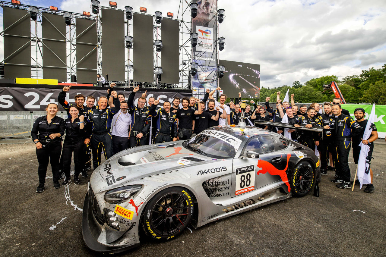 優勝したAMGチーム・アコーディスASP（88号車メルセデスAMG GT3）　2022スパ24時間