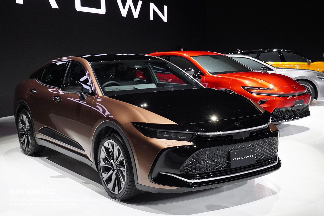 Toyota crown crossover