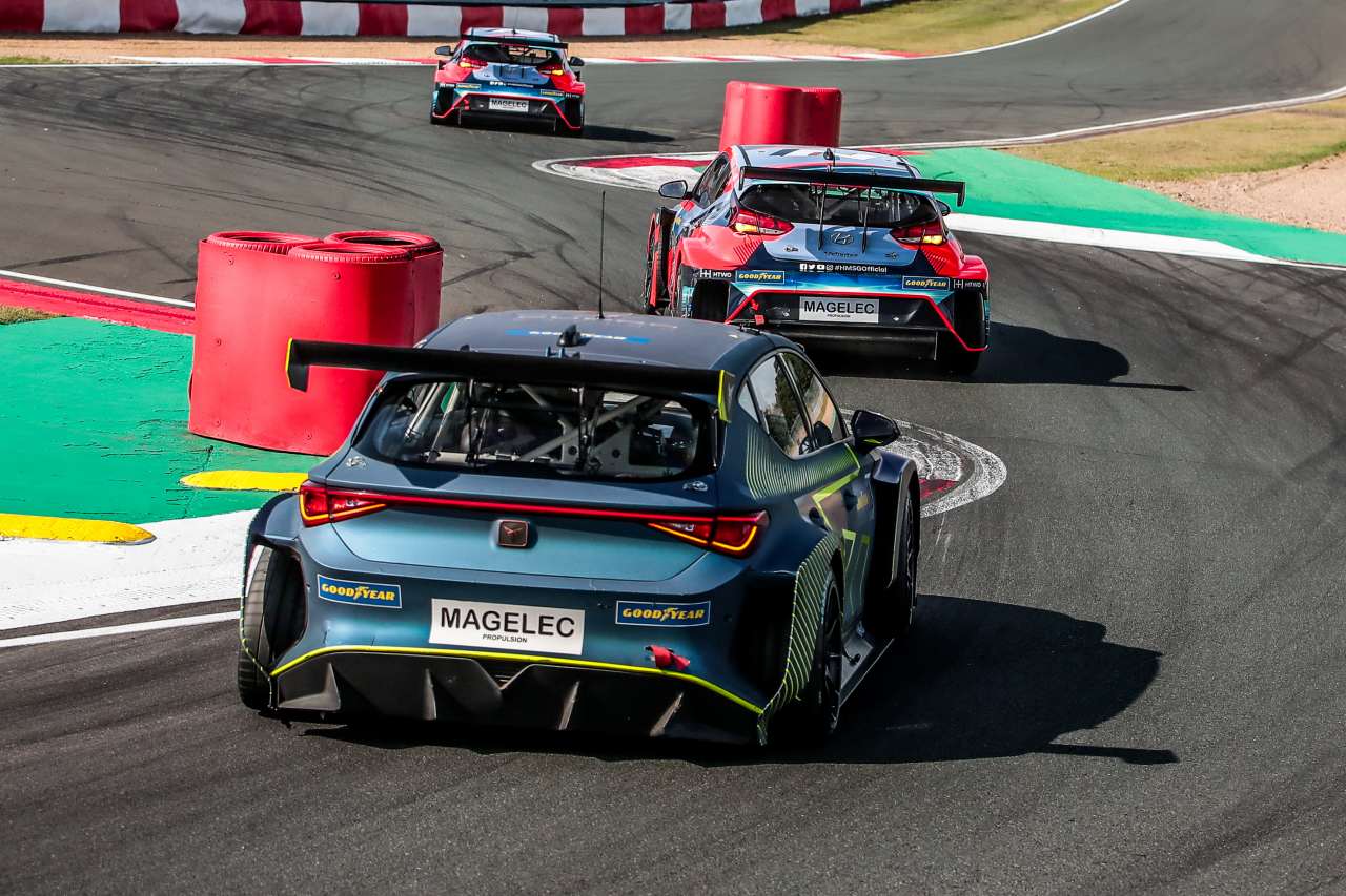 9月23〜25日の週末にドイツのザクセンリンクでシーズンフィナーレを迎えることが決まった