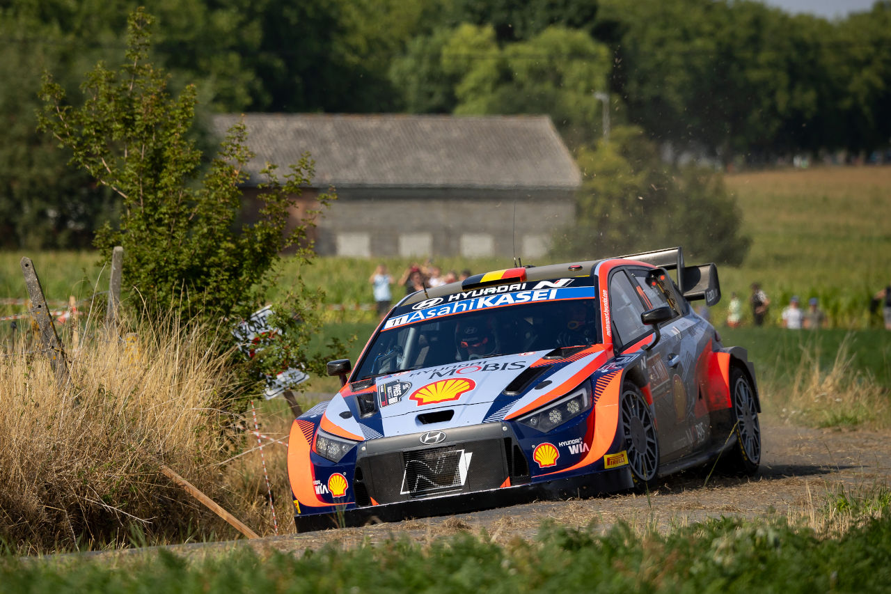 シェイクダウンでトップタイムをマークしたティエリー・ヌービル／マルティン・ウィダグ組（ヒョンデi20 Nラリー1）　2022年WRC第9戦イープル・ラリー・ベルギー