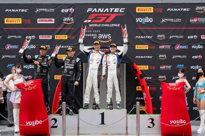 GTワールドチャレンジ・アジア第7戦SUGO　GT4表彰台