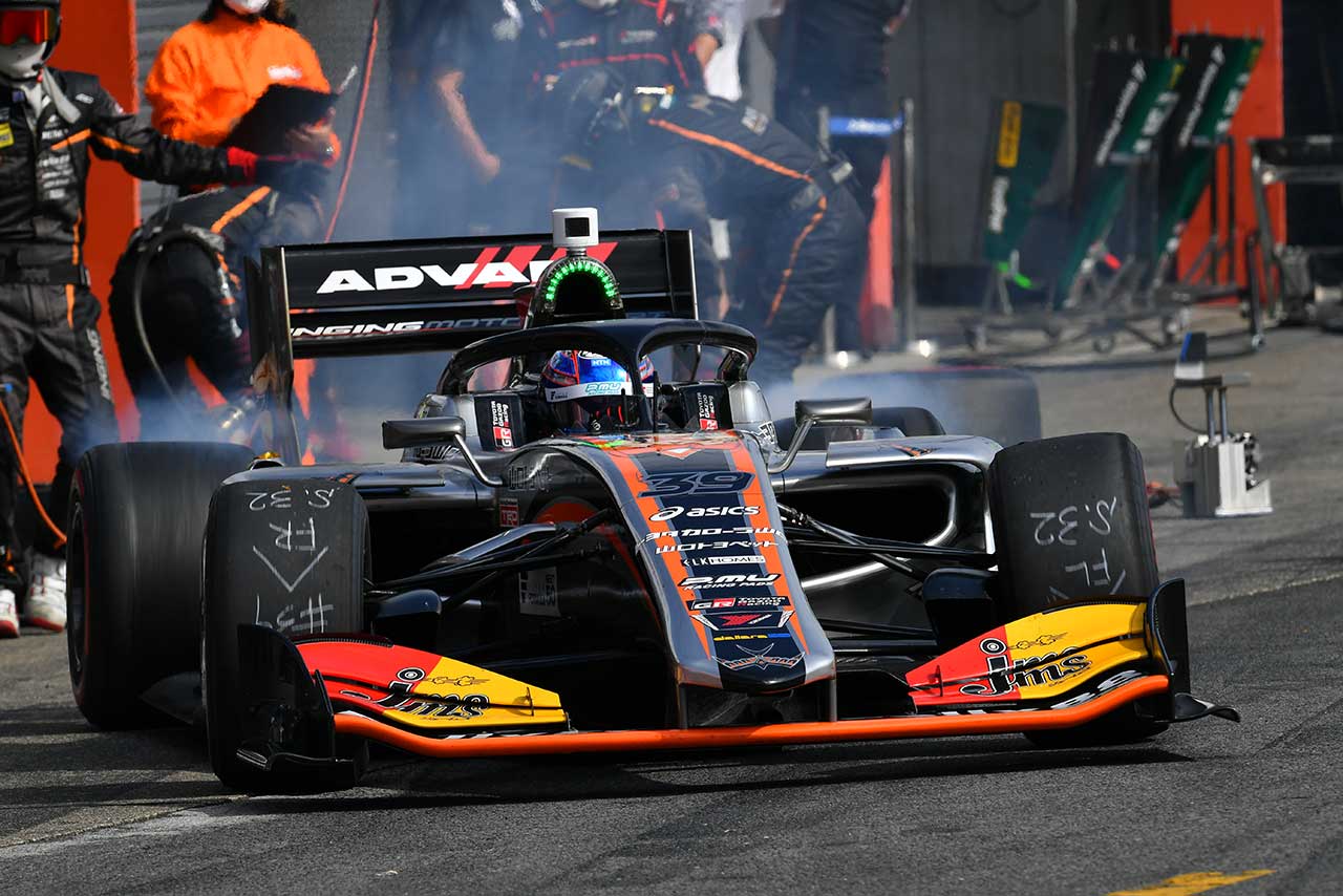 2022スーパーフォーミュラ第8戦もてぎ　阪口晴南（P.MU/CERUMO・INGING）