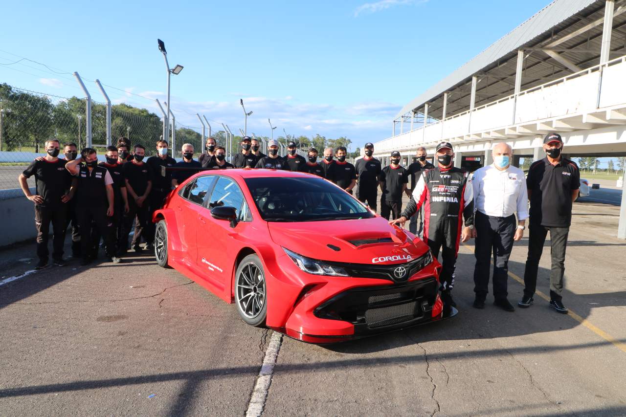 この1戦を実戦デビューの場として選んだ新型『トヨタ・カローラGRS TCR』も参戦体制が確定