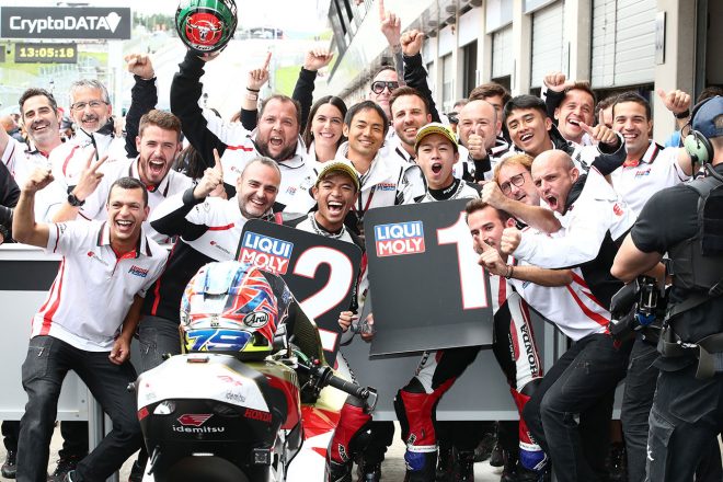 Moto2：1-2を達成した小椋藍、ソムキャット・チャントラ（IDEMITSU Honda Team Asia）／2022MotoGP第13戦オーストリアGP