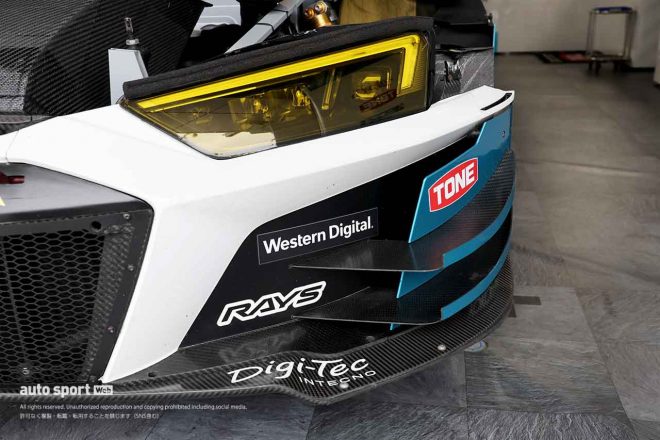 2019年のEvoからフロントにカナードが追加された