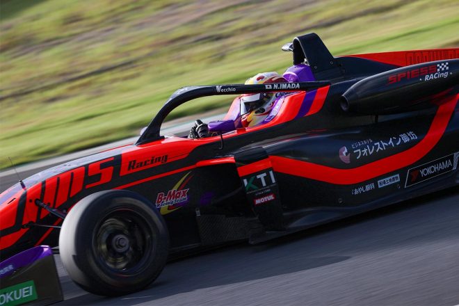 スーパーフォーミュラ・ライツでは専有走行で佐々木大樹がセット出しで今田信宏のマシンに乗り込むこともしばしば。