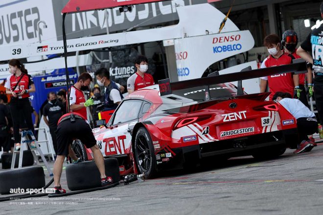 2022スーパーGT第5戦鈴鹿　ピット練習を行うZENT CERUMO GR Supra