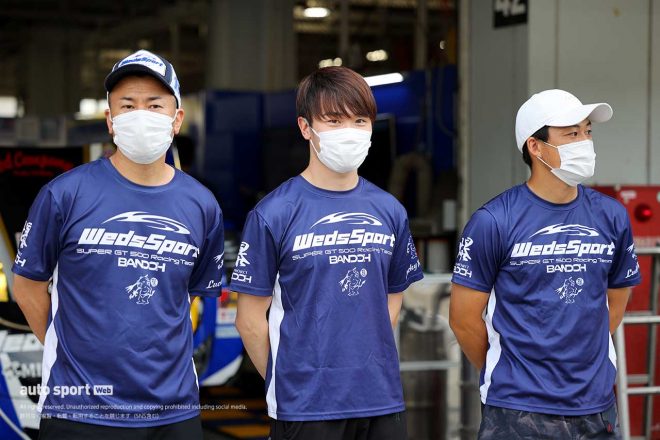 2022スーパーGT第5戦鈴鹿　坂東正敬監督／阪口晴南／国本雄資（WedsSport ADVAN GR Supra）