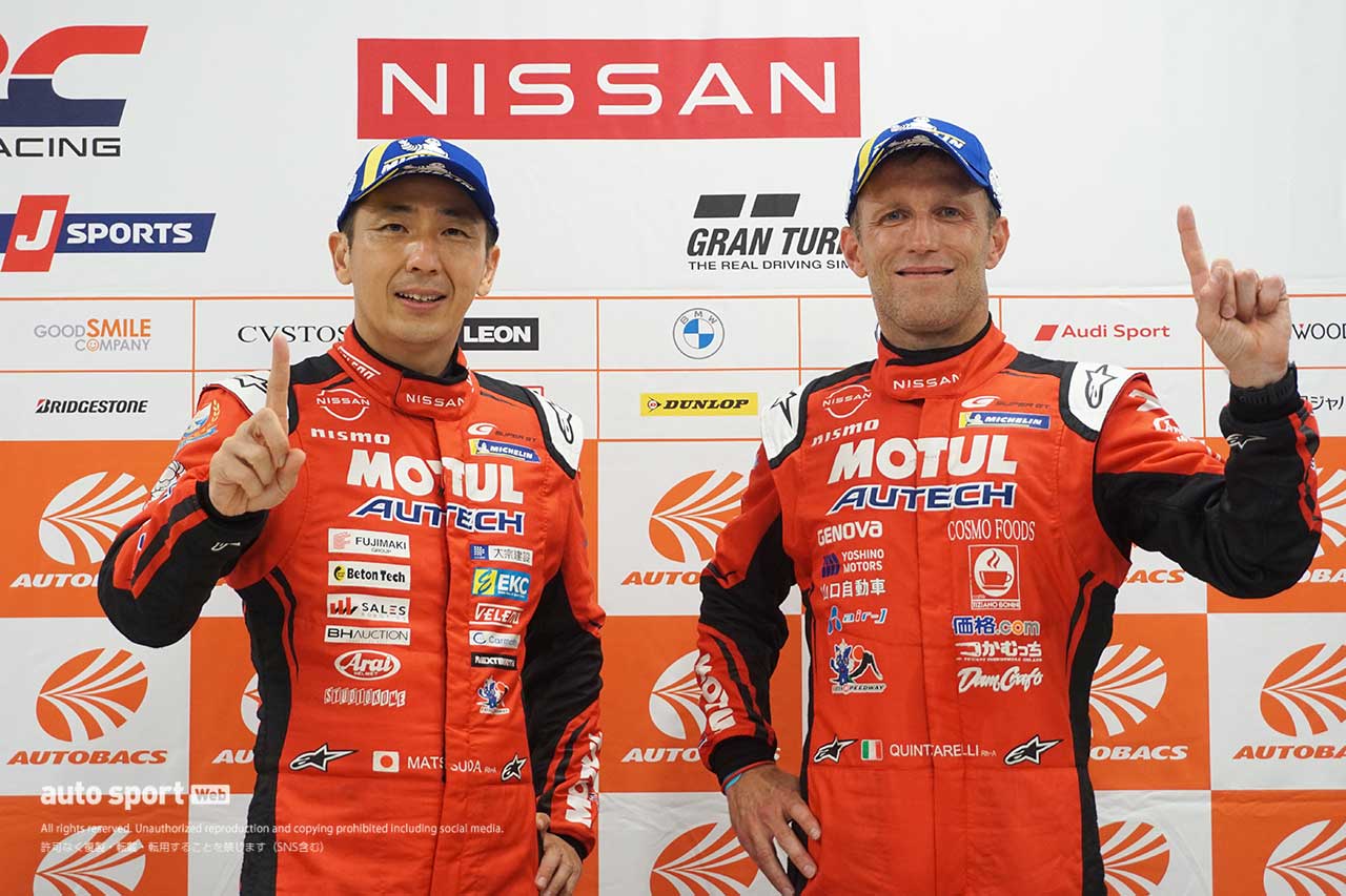 2022スーパーGT第5戦鈴鹿　GT500ポールポジションの松田次生／ロニー・クインタレッリ（MOTUL AUTECH Z）