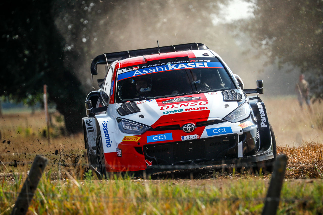 2022年シーズン、エルフィン・エバンスとセバスチャン・オジエがシェアしている3台目のトヨタGRヤリス・ラリー1