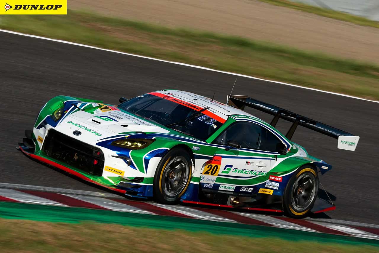 富田竜一郎／大草りき／塩津佑介（TANAX GAINER GT-R