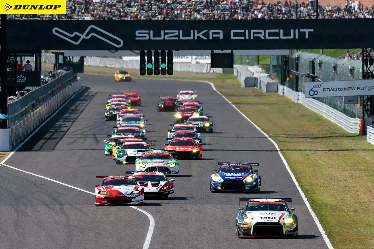 2022スーパーGT第5戦鈴鹿　GT300クラス スタート