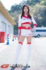 広瀬咲 マッハ車検GAL 2021年/スーパーGTの写真①
