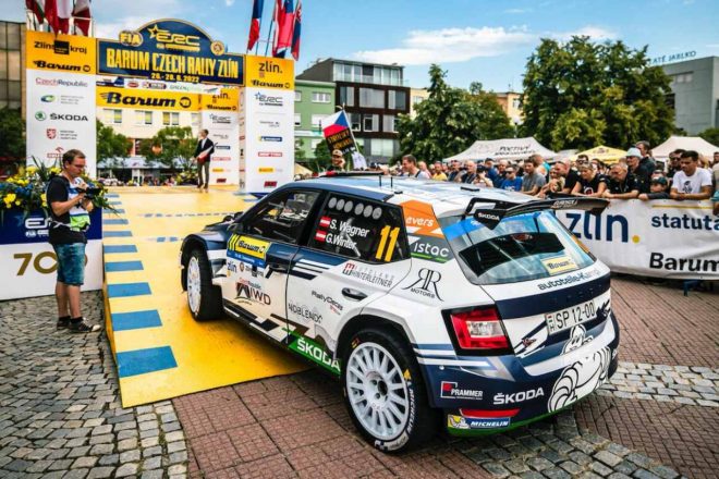 「地元の選手たちと戦えると感じたとき、前に出たいと感じた」と話したサイモン・ワグナー（シュコダ・ファビアRally2 EVO）は殊勲の3位に