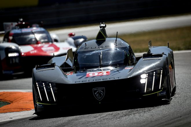 2022年第4戦モンツァでWECデビューを果たしたプジョー9X8(プジョー・トタルエナジーズ)