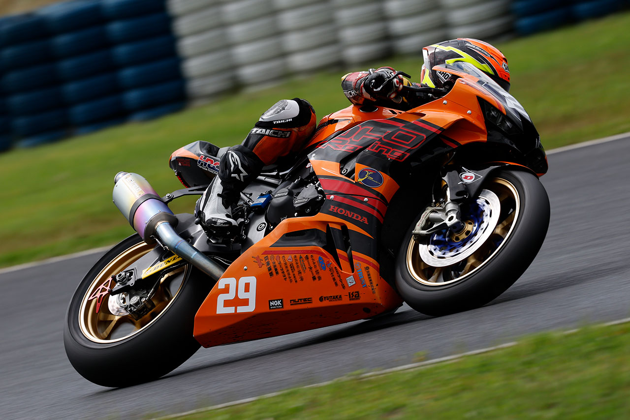 ST1000：國峰啄磨（TOHO Racing）／2022全日本ロード 岡山公開テスト1日目