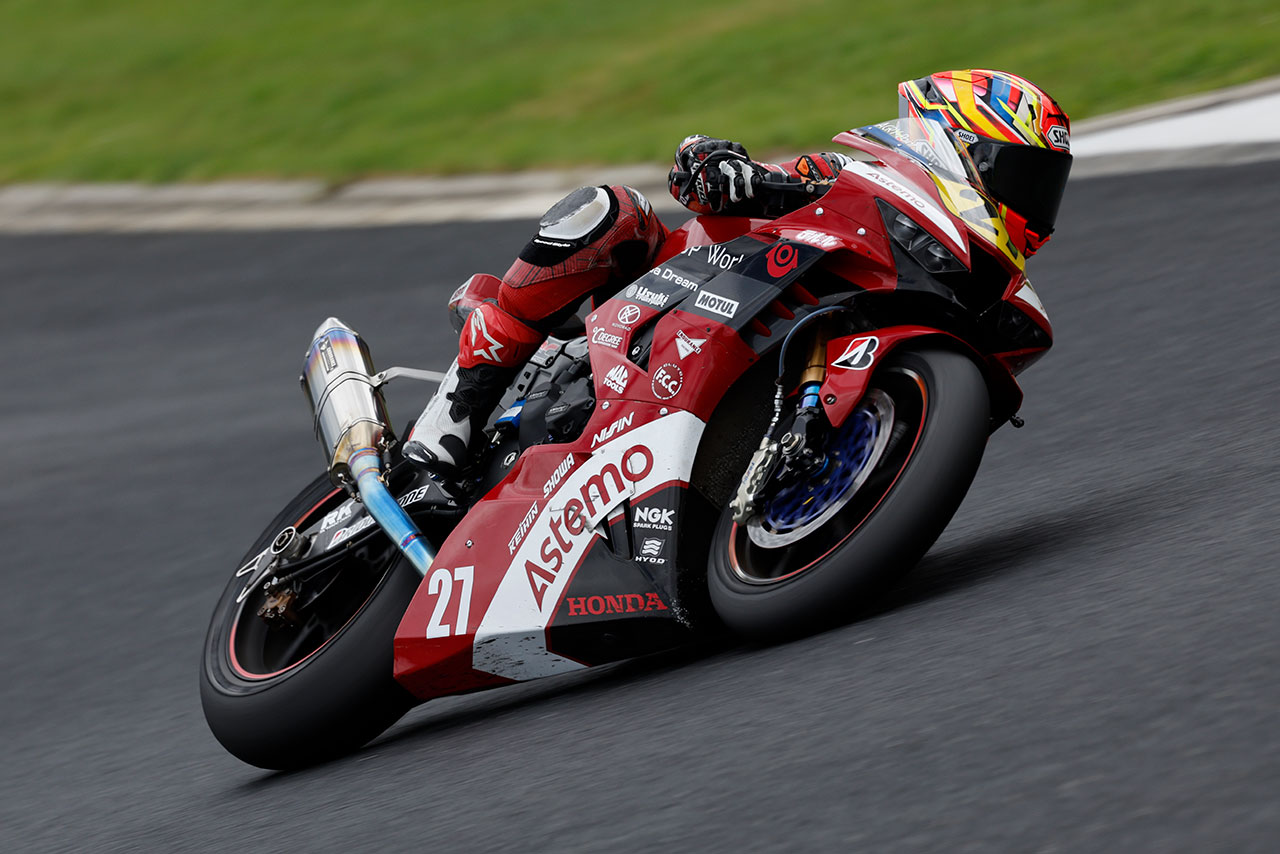 JSB1000：作本輝介（Astemo Honda Dream SI Racing）／2022全日本ロード 岡山公開テスト1日目