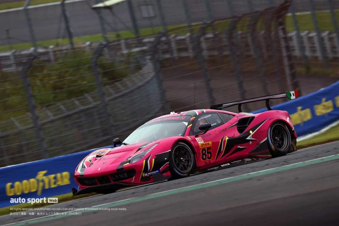 LMGTEアマクラストップタイムのアイアン・デイムス85号車フェラーリ488 GTE Evo