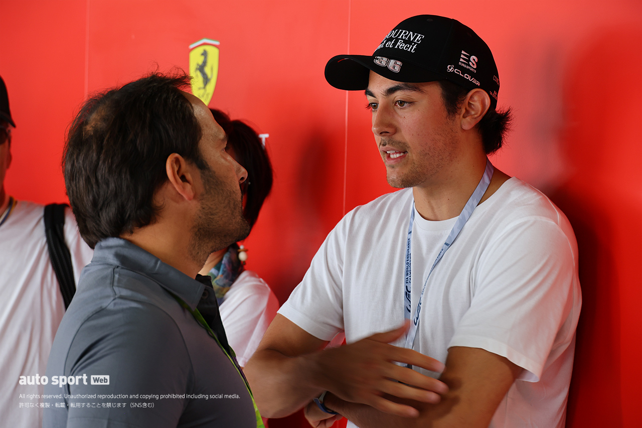 AFコルセのピットを訪れていたジュリアーノ・アレジ