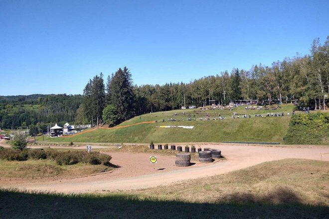 【ブログ】現地特派員ホンマさんの初めてのラリー観戦記（ラリー北海道／前編）
