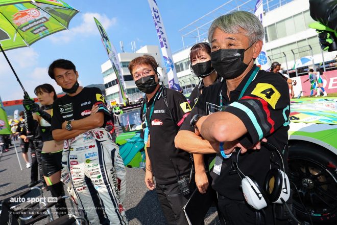 片山右京、谷口・片岡両選手直筆サイングッドスマイル 初音ミク Z4 2014